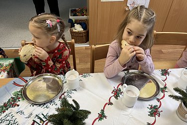 Vánoční svačinka a oběd ve školce