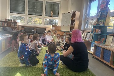 2. Knihomolka - Námořníci