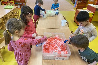 Zimní cestička- sluníčka