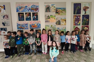 Návštěva ZUŠ - celá MŠ